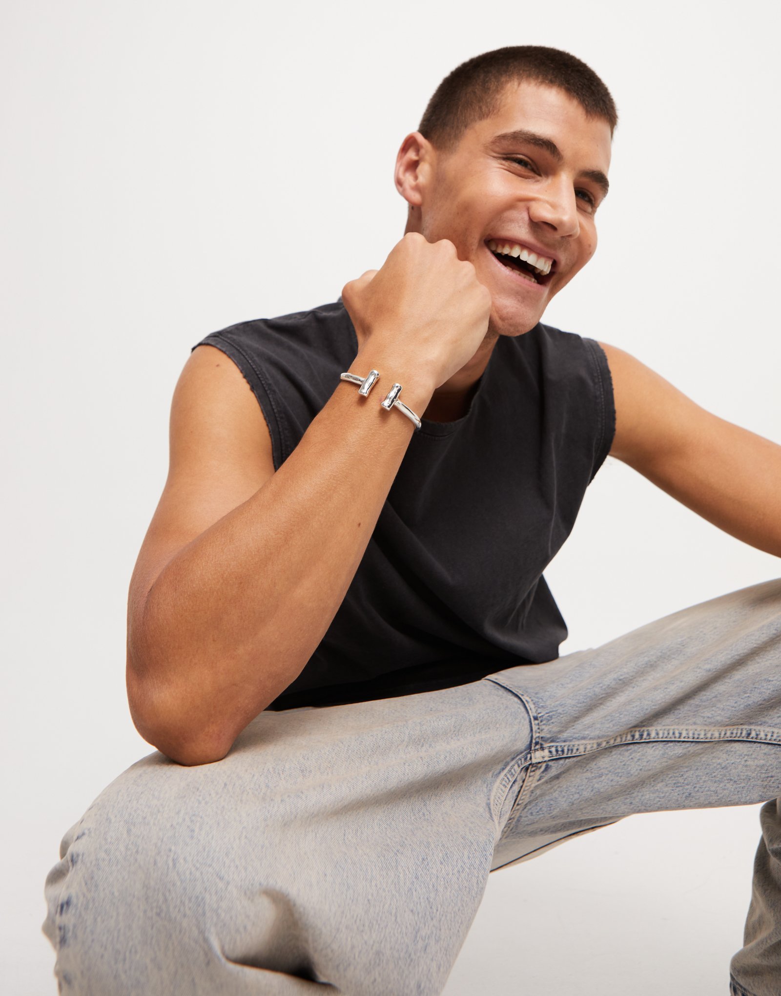 Bracciale rigido placcato argento sterling e due tubi alle estremità, Argent, large thumbnail